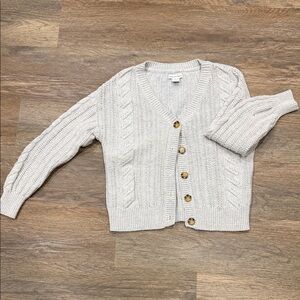 cupcakes & cashmere Heather Gray Cable Knit Cardigan